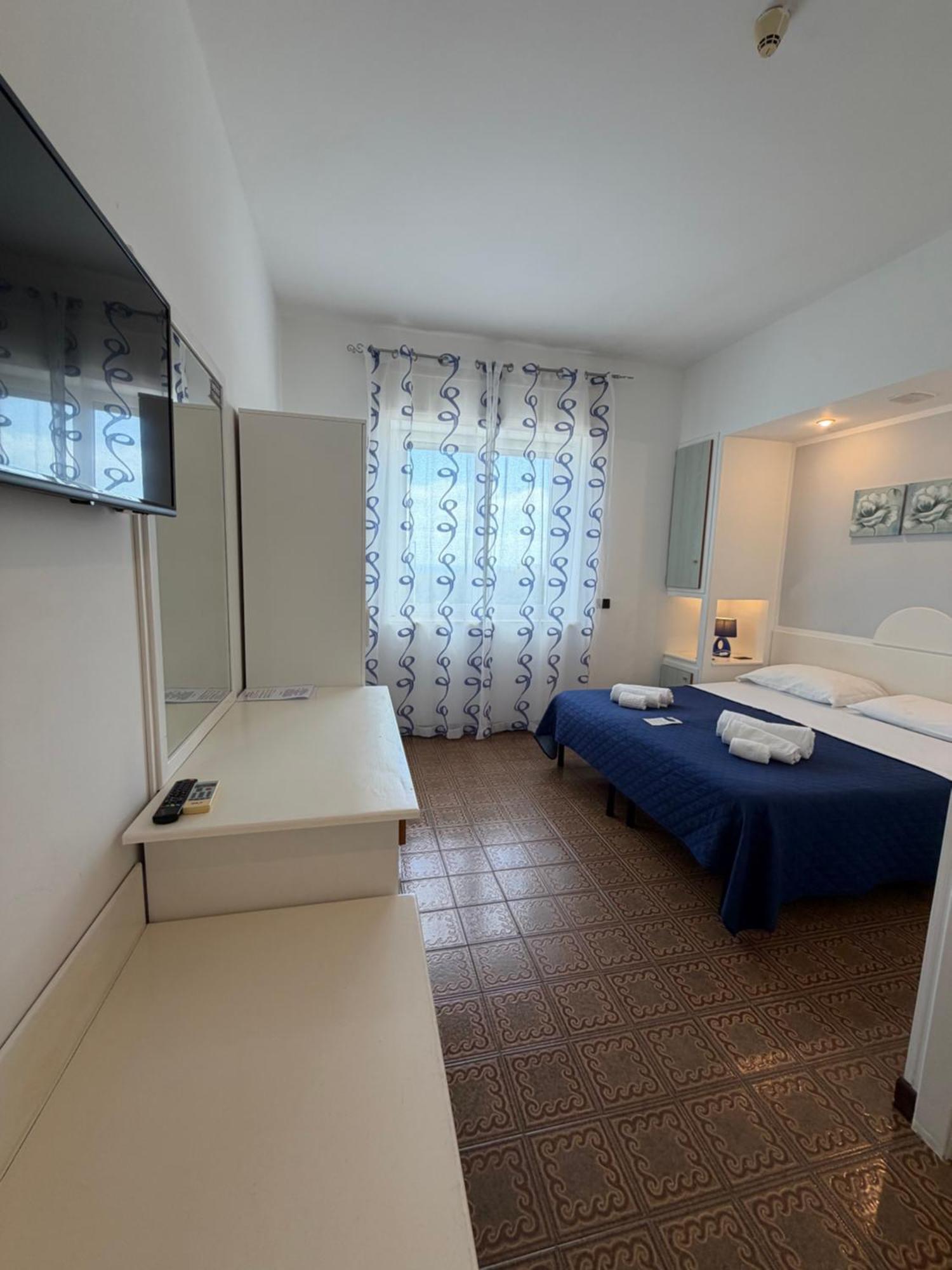 Queen Room Sea View